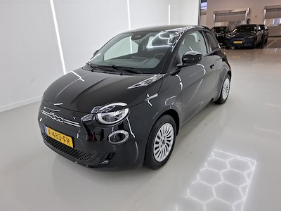 Fiat 500e 42kWh Urban 3d