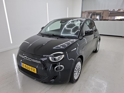 Fiat 500e 42kWh Urban 3d
