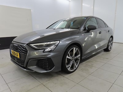 Audi A3 limousine 30 TFSI S tronic S edition 4d