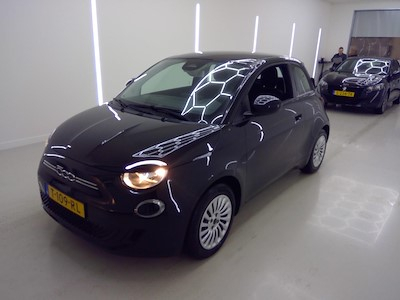 Fiat 500e 42kWh Urban 3d