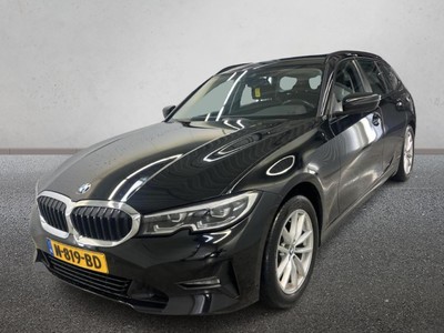 BMW 318 DA 110kW MH touring, 2021