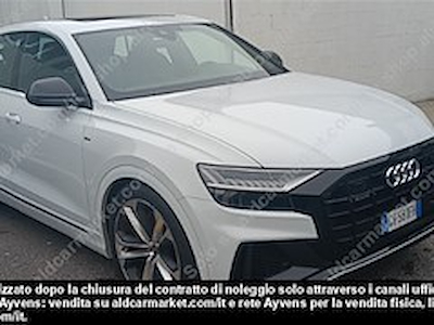 Audi Q8 60 tfsi E 340kw -