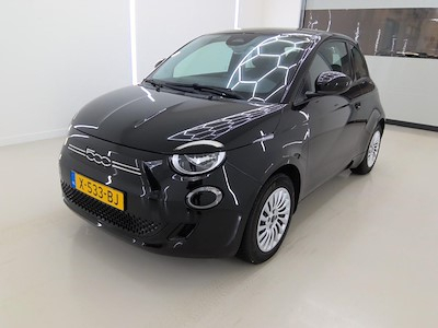 Fiat 500e 42kWh Urban 3d