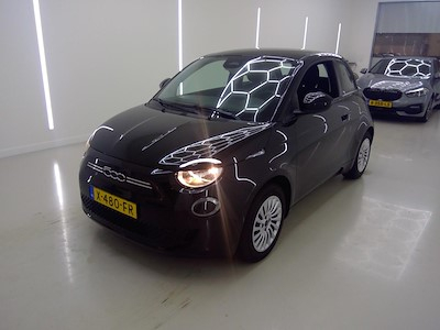 Fiat 500e 42kWh Urban 3d