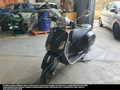 Piaggio vespa gts 300 supertech hpe -