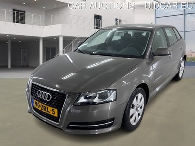 Audi A3 Sportback 1.1 1.2 TFSI ATTRACTION ADVANCE, 2013