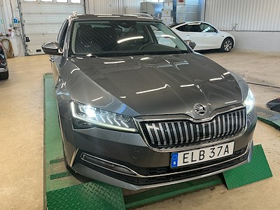 Skoda Superb iV 1.4 TSI 218hk L&K Komfort Pro Drag