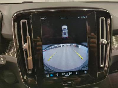 Volvo XC40 P8 PURE ELECTRIC R-DESIGN RECHARGE