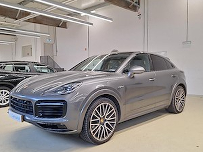 Porsche Cayenne coupe3.0 V6 e-hybrid 340 CV Sport Design Pack, Jantes 22, Cuir, Echap Sport, Suspension variable