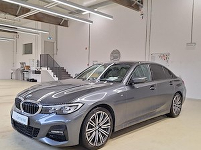 BMW 320d m-sport xdrive 190 CV Business Pack Plus, Cuir, Attelage