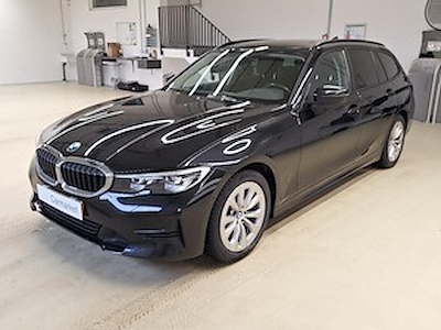BMW 320d touring advantage 190 CV Packs Business,Connected,Park assist,GPS