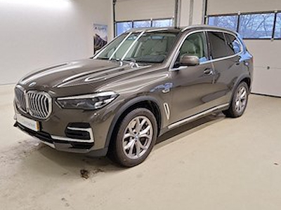 BMW X5 45e xline xdrive 286 CV Packs Innovation, Business Plus, Trave:; Attelage, Toit Pano, Cuir