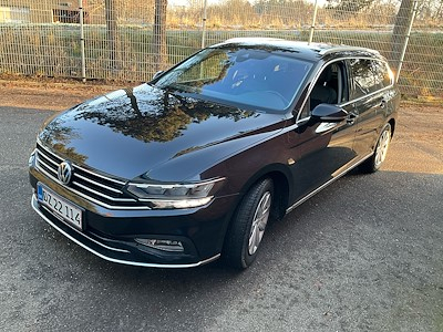 Volkswagen PASSAT 2.0 TDI 150 SCR ELEGANCE PLUS DSG VARIANT UA!,