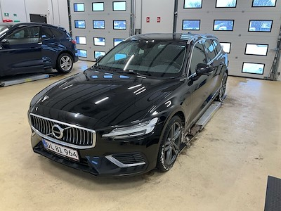 Volvo V60 T6 INSCRIPTION RECHARGE VBL AUTO AWD UA!,