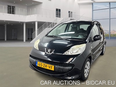 Peugeot 107 0.9 1.0-12V XS, 2008