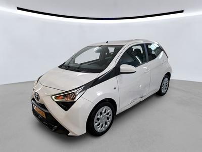 Toyota Aygo 0.9 1.0 VVT-I X-PLAY COOL, 2021