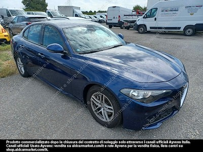 Alfa Romeo giulia 2.2 turbo at8 -