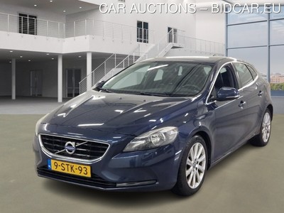 Volvo V40 1.5 1.6 D2 SUMMUM, 2013