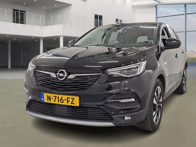 Opel Grandland x 1.1 1.2 TURBO BUSINESS EXECUTIVE, 2021
