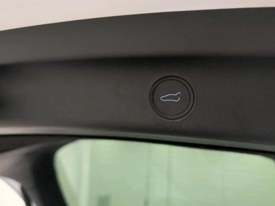 Tesla Model Y 75KWH LONG RANGE DUAL MOTOR AUTO 4WD