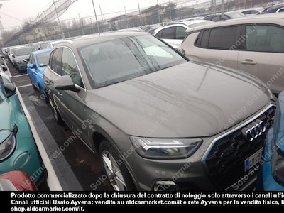 Audi Q5 40 tdi S line -