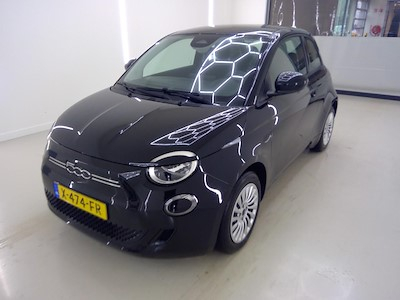 Fiat 500e 42kWh Urban 3d