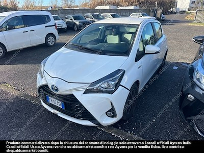 Toyota yaris 1.5 hybrid active hatchback -