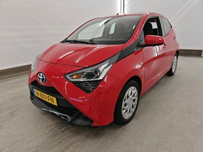 Toyota Aygo 0.9 1.0 VVT-I X-PLAY LIMITED, 2020