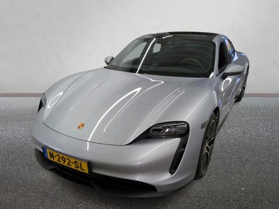 Porsche Taycan 300kW / 79.2kWh, 2021