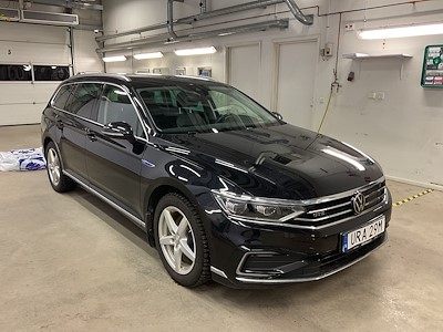 Volkswagen PASSAT GTE SportsComb 218hk Business