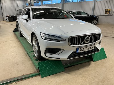 Volvo V60 Recharge T6 AWD 350hk Core Bright
