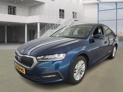 Skoda Octavia 0.9 1.0 E-TSI BUSINESS EDITION, 2021