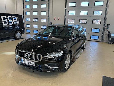 Volvo V60 2.0 B4 D 197 INSCRIPTION VBL AUTO UA!