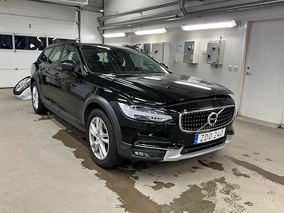 Volvo V90 cross count Cross Country D4 AWD 200hk Momentum Manuell Drag
