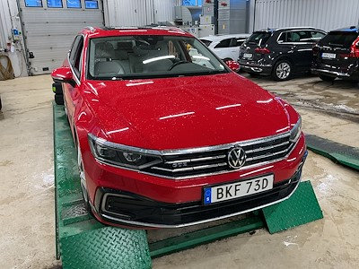 Volkswagen Passat GTE 218hk Executive Panorama Drag