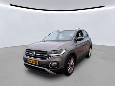 Volkswagen T-cross 0.9 1.0 TSI 115PK DSG STYLE EXECUTIVE TREKHAAK, 2019