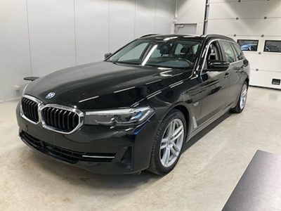 BMW Series 5 530e Touring F Sport Line UA!
