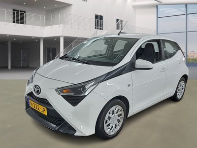 Toyota Aygo 0.9 1.0 VVT-I X-PLAY, 2021