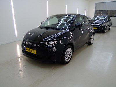 Fiat 500e 42kWh Urban 3d