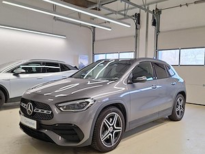 Mercedes-Benz Gla 200d amg 150 CV Business Solution PLUS AMG, Toit Pano