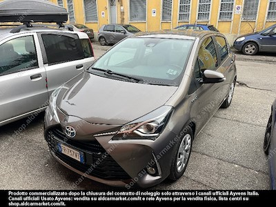 Toyota yaris 1.5 hybrid business hatchback -