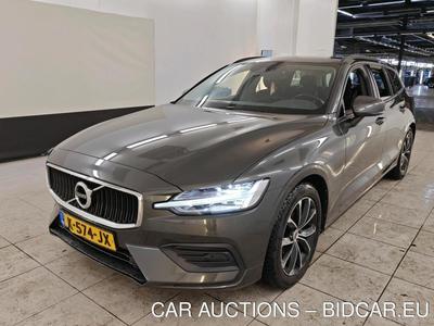 Volvo V60 1.9 2.0 B3 MOMENTUM, 2021