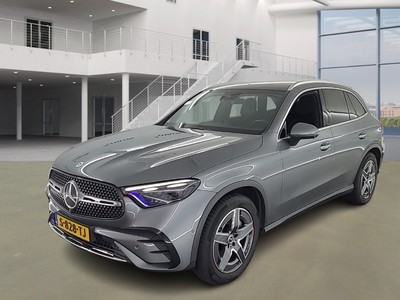 Mercedes-Benz Glc-klasse 1.9 200 4MATIC AMG LINE, 2023