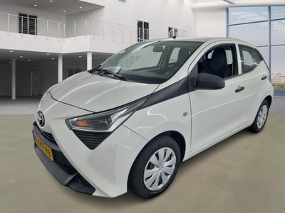 Toyota Aygo 0.9 1.0 VVT-I X-FUN, 2021