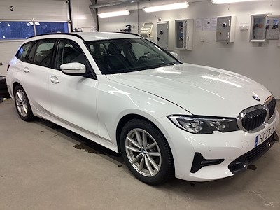 BMW Series 3 330e xDrive Touring 292hk Connected Edition