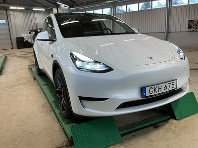 Tesla Model Y Standard Range 299hk RWD Drag
