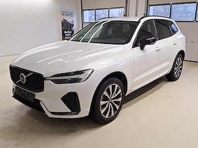 Volvo Xc60 B4 D plus dark 197 CV Attelage; GPS