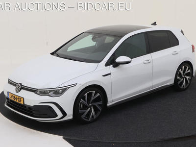Volkswagen Golf 1.4 1.5 TSI 150PK DSG R-LINE LED+ PANO KEYLESS ASSIST HAAK, 2020