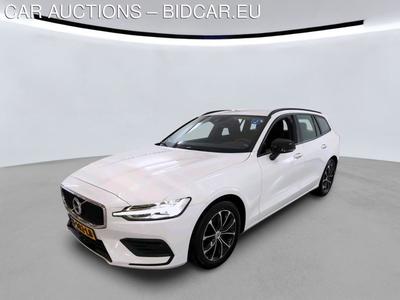 Volvo V60 1.9 B3 163PK MHEV AUTO MOMENTUM ADVANTAGE PARK DRIVER TREKHAAK, 2021