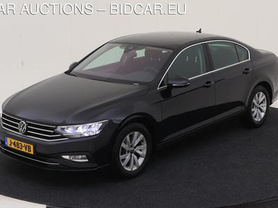 Volkswagen Passat 1.4 1.5 TSI 150PK DSG COMFORT BUSINESS TREKHAAK, 2020